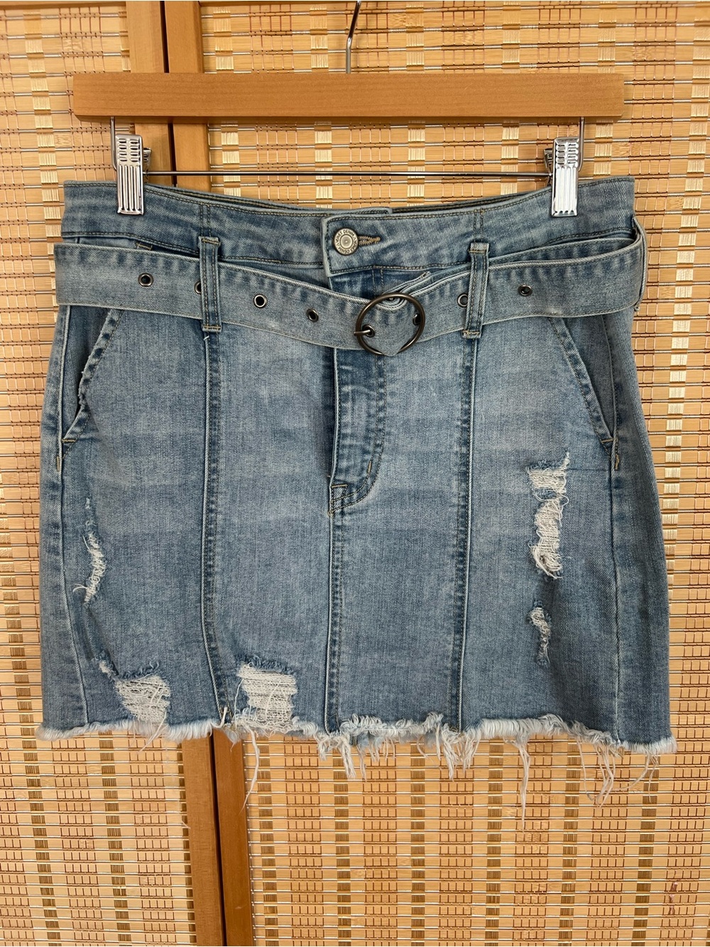 Vervet Denim belted distressed mini skirt